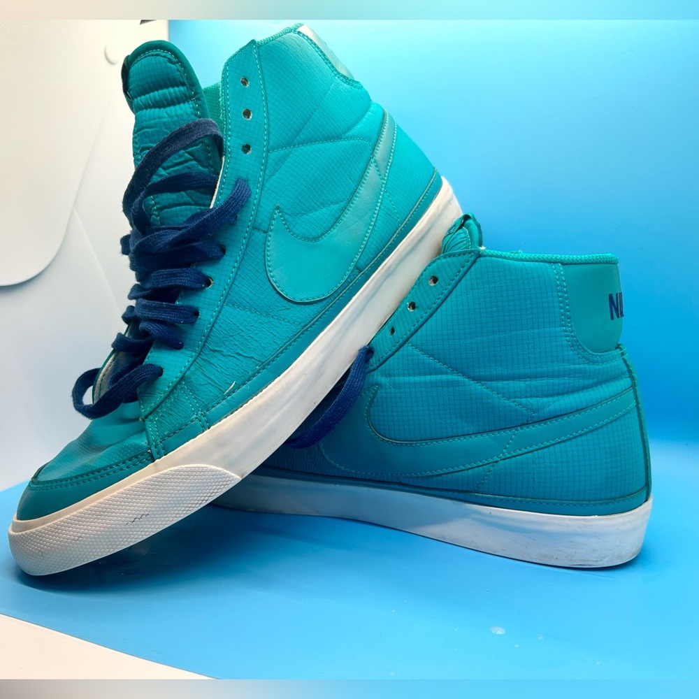 Nike Blazer Turquoise High Top Sneakers Size 13 Men's 2009